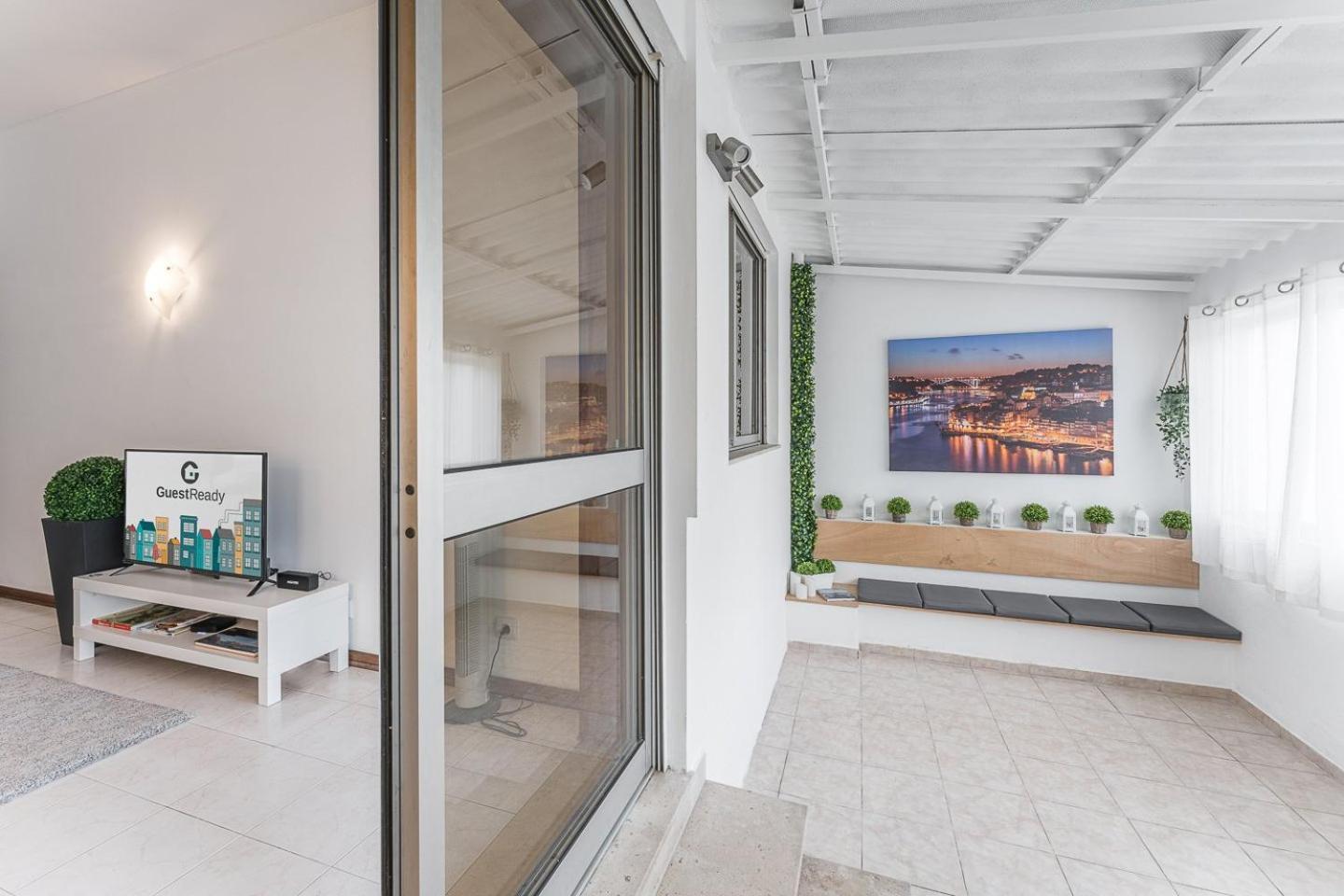 Guestready - Modern Cosy Apartment With A Terrace Porto Eksteriør billede